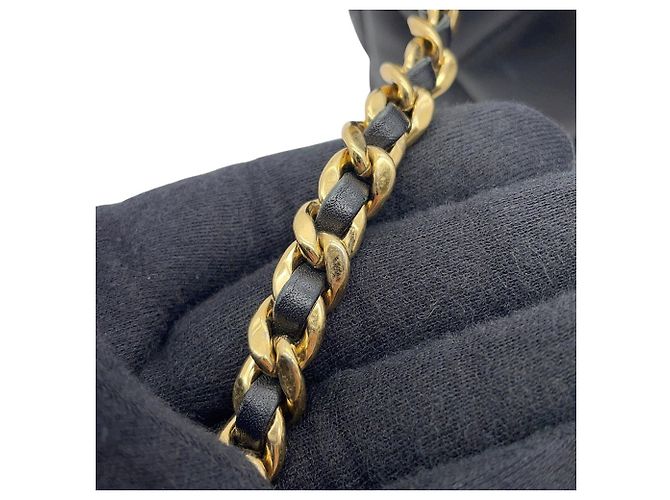 Borsa a tracolla Chanel in pelle di agnello nera Nero - vista 13