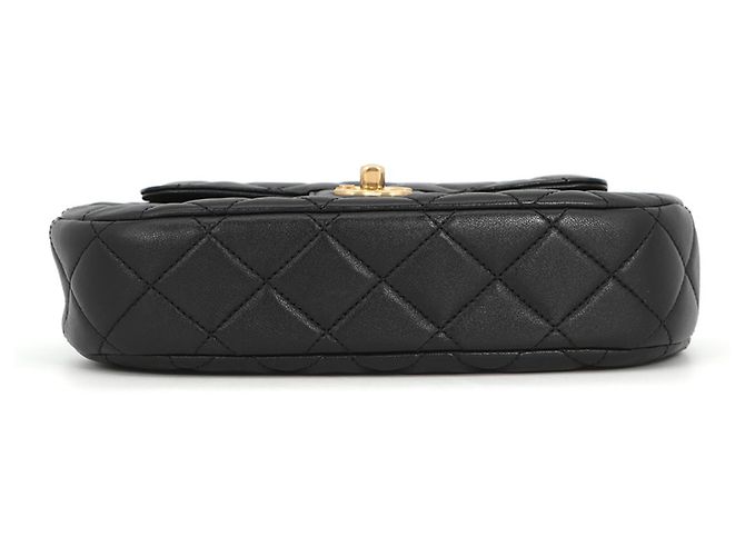 Borsa a tracolla Chanel in agnello nero - vista 3