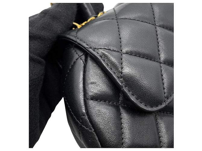 Borsa a tracolla Chanel in agnello nero - vista 8