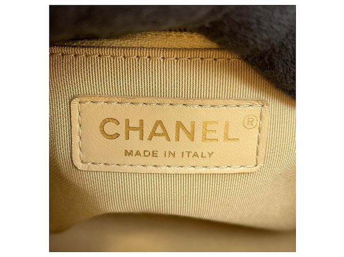 Borsa a tracolla con catena in pelle beige Chanel - vista 15