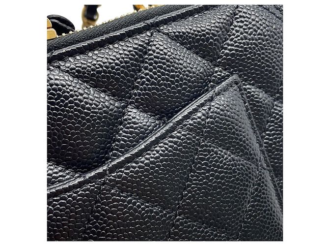 Borsa a tracolla Chanel in pelle di vitello martellata nera Nero - vista 12