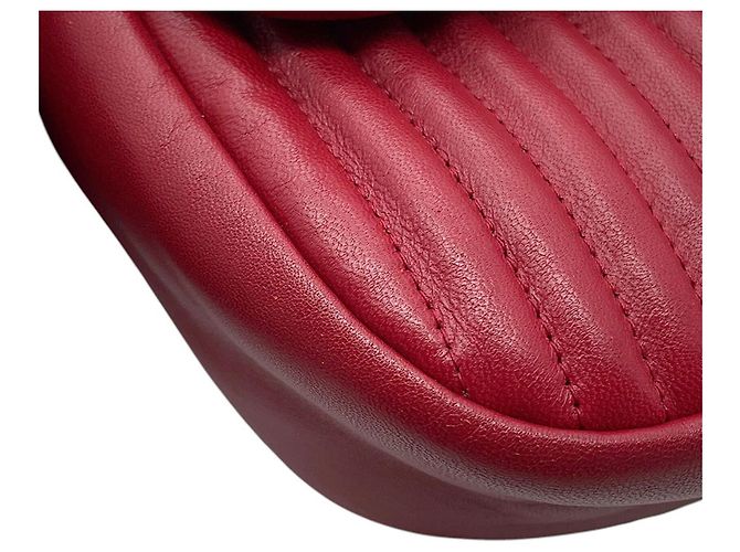 Borsa a tracolla Chanel in agnello rosso - vista 8