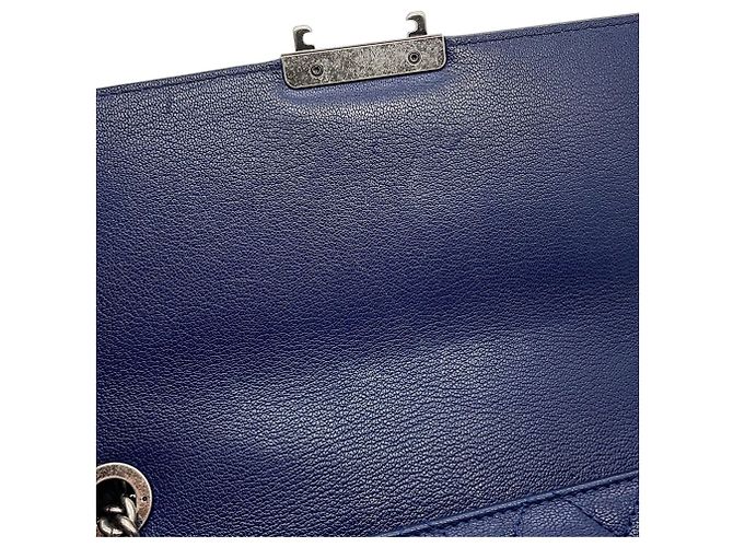 Borsa a tracolla con catena Chanel in pelle blu navy - vista 11