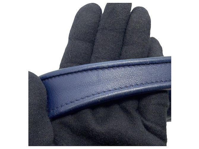 Borsa a tracolla con catena Chanel in pelle blu navy - vista 16