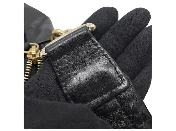 Chanel Schultertasche aus schwarzem Leder - Ansicht 11