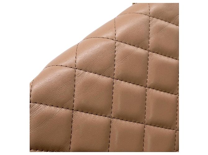 Pochette per telefono con catena Chanel Matelassé Coco Mark in agnello AP3047 Beige - vista 9