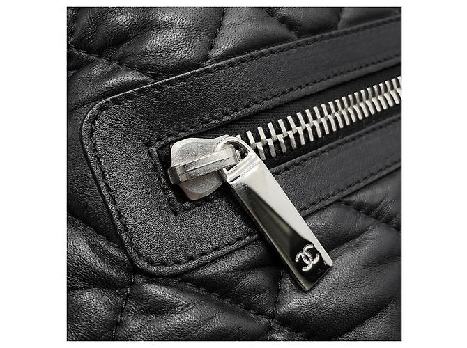 Cocoon Borsa in pelle nera Chanel Nero - vista 14