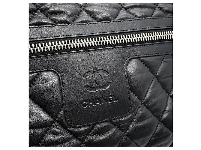 Cocoon Borsa in pelle nera Chanel Nero - vista 6