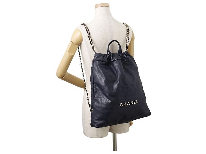 Zaino Chanel in pelle di vitello martellata blu navy - vista 4