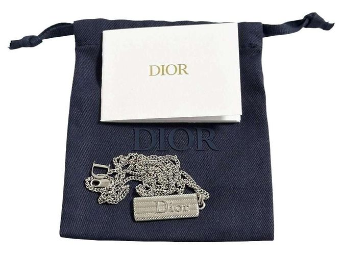 Collana con pendente Guilloche Plate da uomo di Christian Dior Argento - vista 10