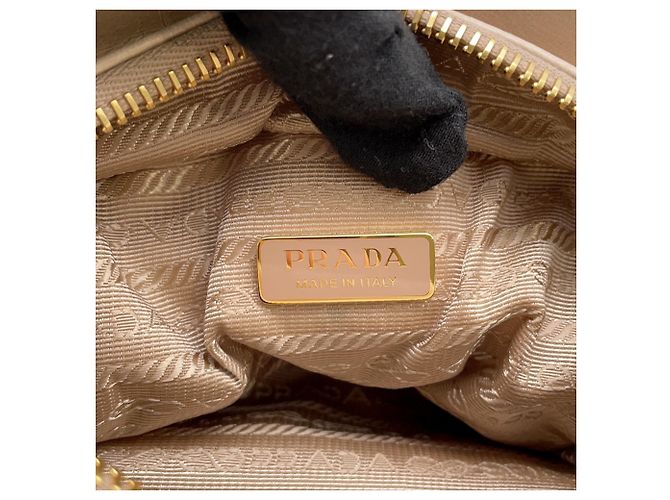 Borsa a tracolla in pelle morbida lux Prada Beige - vista 15