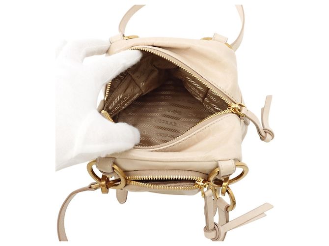 Borsa a tracolla in pelle morbida lux Prada Beige - vista 5