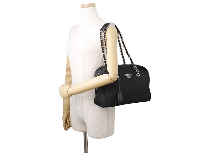 Borsa a Spalla con Catena Prada in Nylon Nero - vista 4