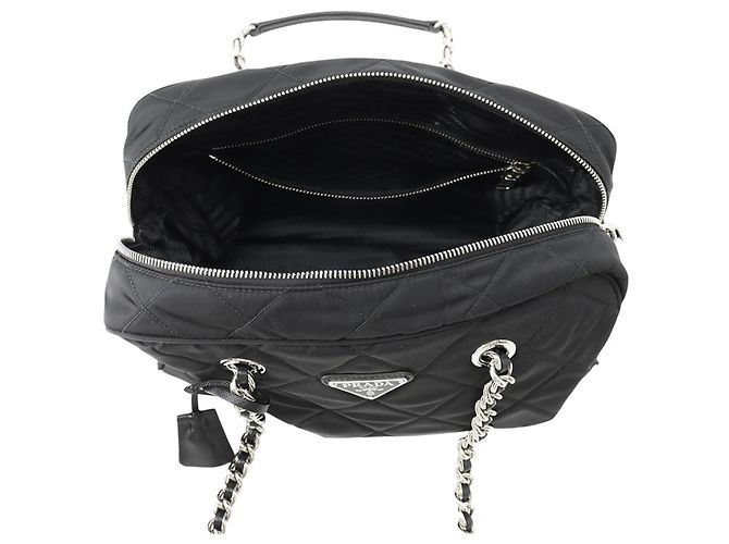 Borsa a Spalla con Catena Prada in Nylon Nero - vista 5