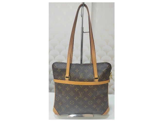 Sac cabas Louis Vuitton Monogram Canvas Coussin Marron Monogramme - vue 3