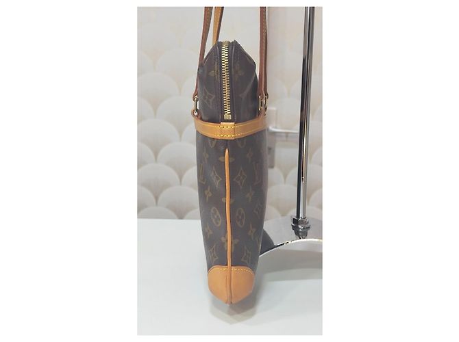 Sac cabas Louis Vuitton Monogram Canvas Coussin Marron Monogramme - vue 7
