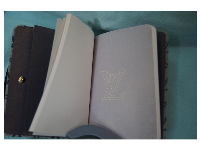 Louis Vuitton Libreta Monogram Gris Castaño - vista 11