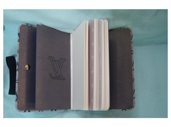 Louis Vuitton Libreta Monogram Gris Castaño - vista 9