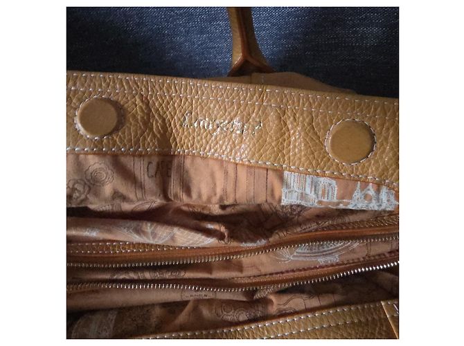 Lancel Handtasche aus gelbem Leder - Ansicht 11