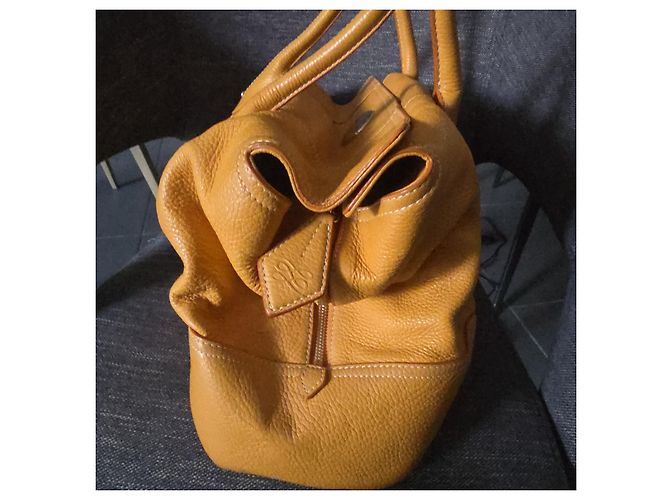 Lancel Handtasche aus gelbem Leder - Ansicht 3