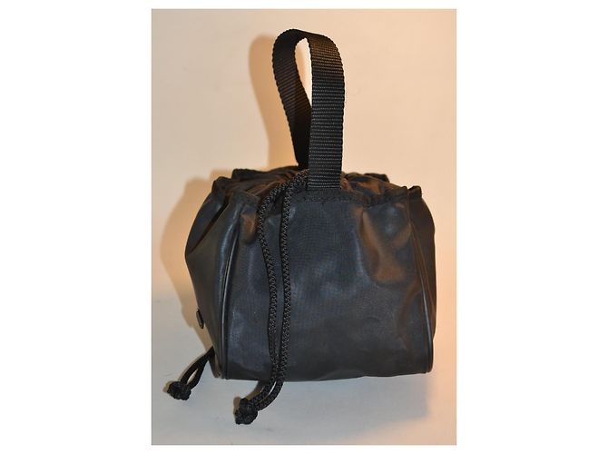 Blumarine Mini Borsa a Secchiello in Nylon Nero - vista 3