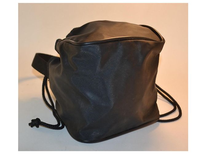 Blumarine Mini Borsa a Secchiello in Nylon Nero - vista 5