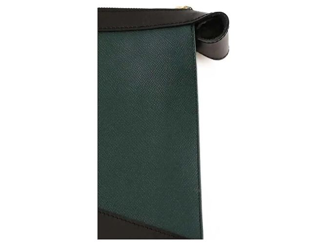 Walter Steiger Clutch verde - vista 2