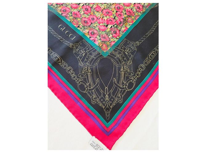 Foulard in seta Gucci Floral Archivio anni 80 Nero Rosa Verde Porpora Gold hardware - vista 12
