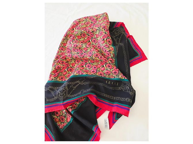 Foulard in seta Gucci Floral Archivio anni 80 Nero Rosa Verde Porpora Gold hardware - vista 15