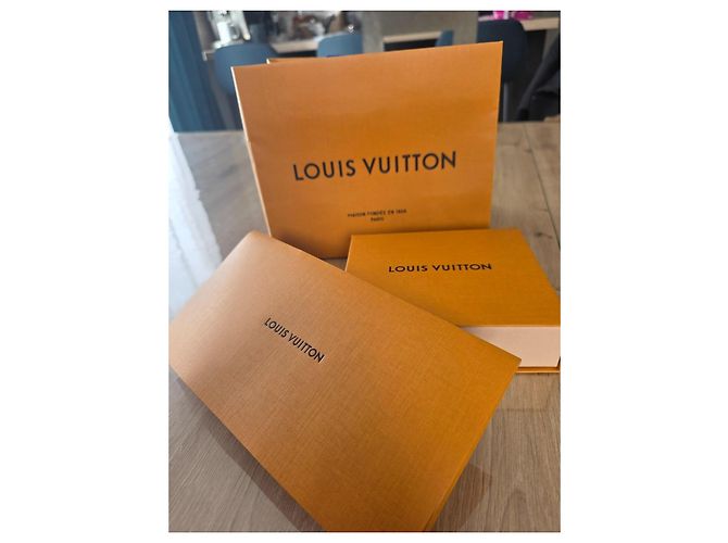 Louis Vuitton Damier Graphite Bi-fold Wallet Black Grey - view 2