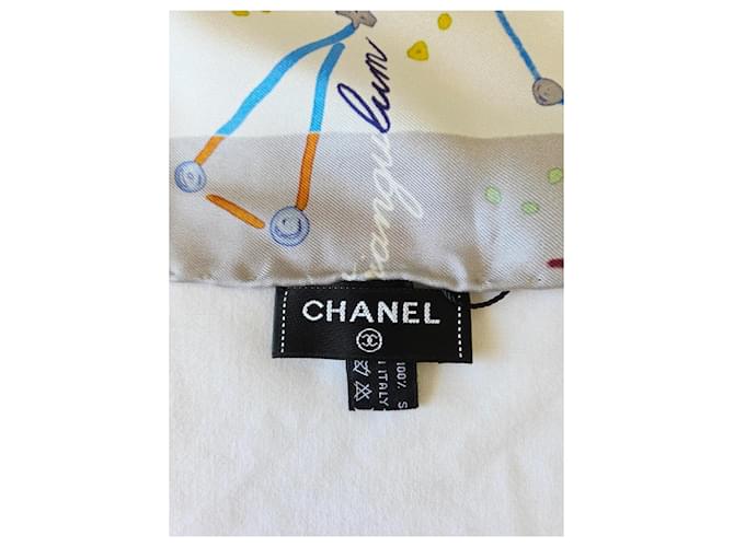 Chanel Constellations Seidentuch Weiß Blau Grün Orange Grau Lila Gelb - Ansicht 2