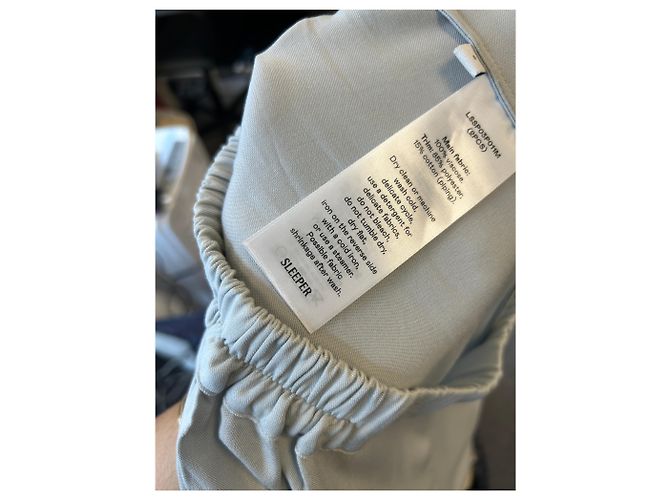Autre Marque Calça cinza com detalhe rosa - vista 5