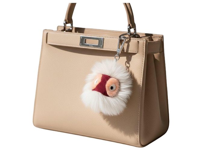 Charm Monster Fendi in pelliccia Rosa Bianco Bordò - vista 2