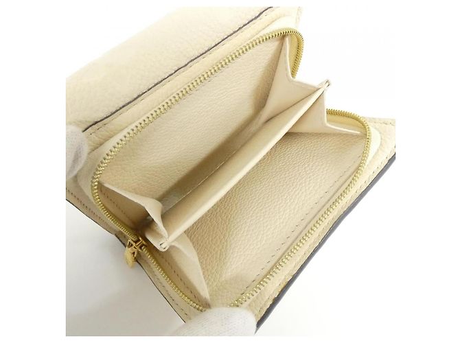 Metis Cartera Louis Vuitton Monogram Empreinte Blanco - vista 9