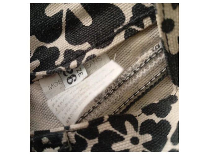 Pantalones Moschino Jeans estampado floral blanco y negro - vista 6