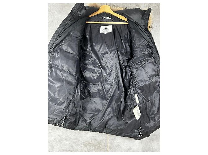 Chaqueta de plumón Pyrenex negra para hombre con capucha de pelo Negro - vista 10