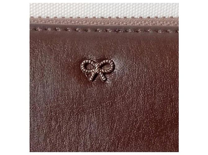 Anya Hindmarch Cartera de cuero marrón con cierre de cremallera - vista 7