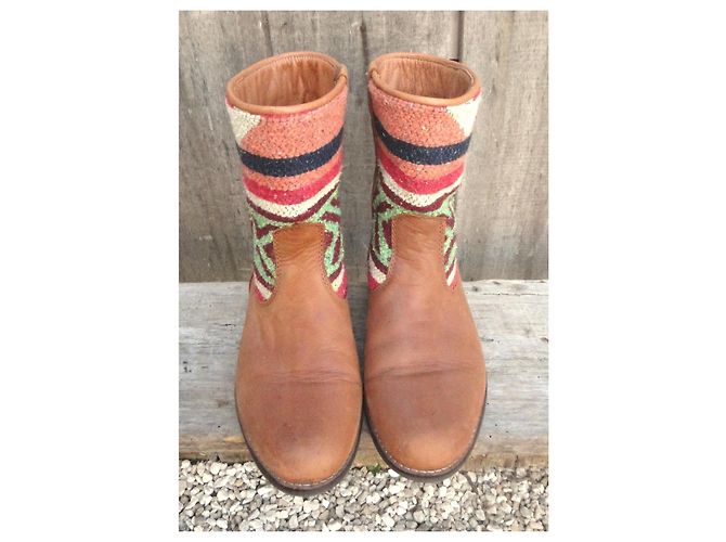 Autre Marque Stivaletti Kiboots in pelle e kilim Marrone Multicolore - vista 3
