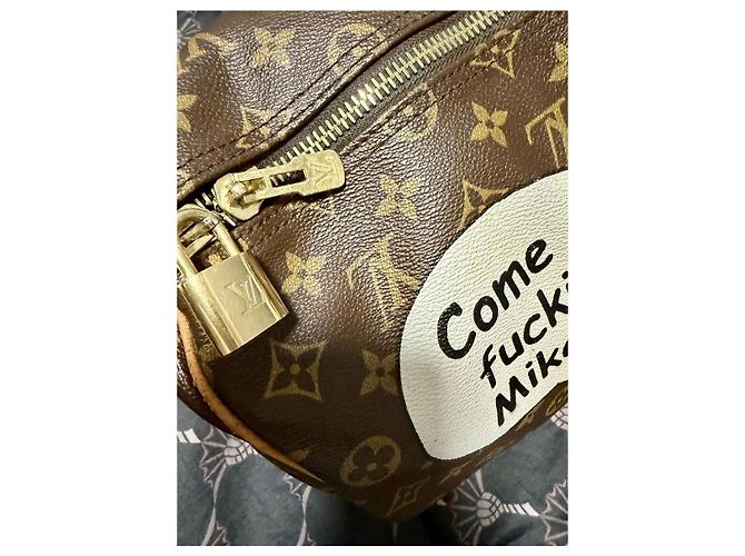 Louis Vuitton Keepall Bandoulière 55 Mike Tyson vs Mickey Monogram Marrone Multicolore - vista 12