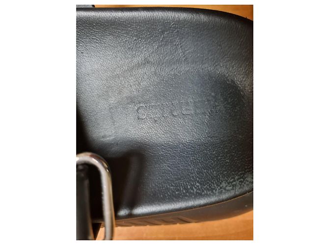 Sandali Hermès Doha in pelle nera Nero - vista 8