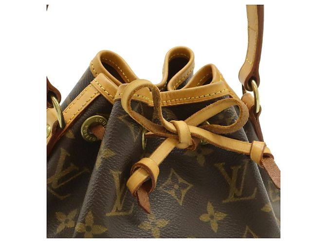 Borsa Louis Vuitton Monogram Mini Noe Marrone - vista 5