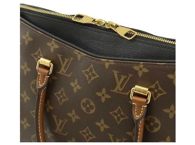 Bolso Louis Vuitton Monogram Pallas Negro - vista 8
