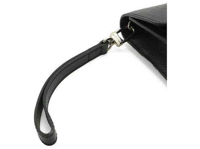 Clutch Louis Vuitton Taiga Belaia Nero Grigio - vista 6