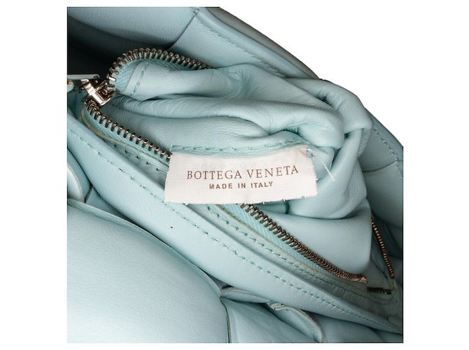 Bottega Veneta Sac bandoulière Cassette en nappa bleu Intrecciato rembourré Bleu clair - vue 8