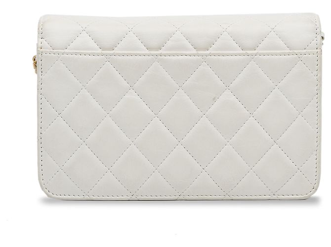 Chanel Enchained Wallet on Chain in Weiß - Ansicht 3