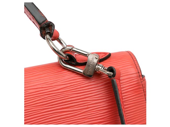 Louis Vuitton Rosso Epi Cluny BB - vista 19
