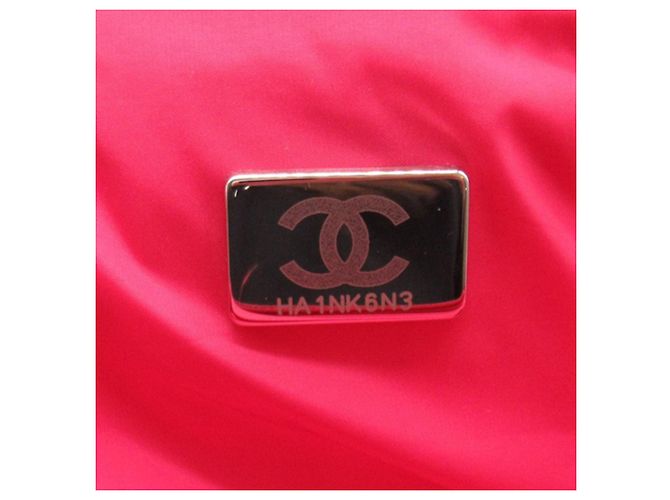Zaino convertibile Chanel Coco Neige in nylon stampato rosa - vista 5