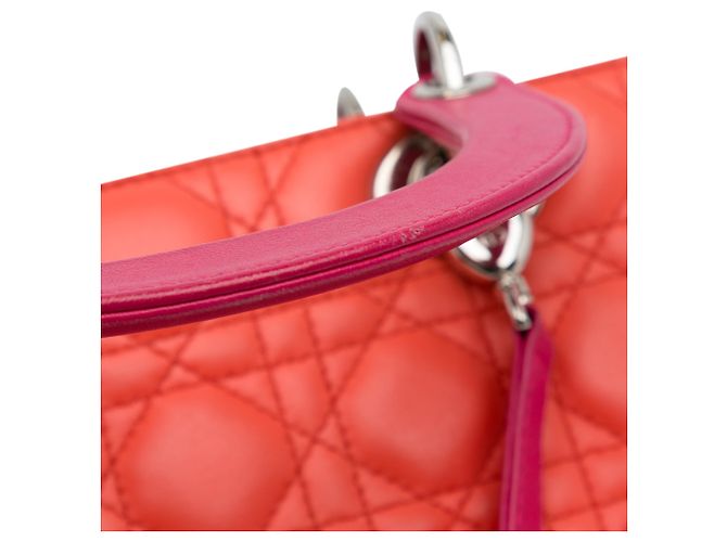 Lady Dior aus zweifarbigem orangefarbenem Lammleder, Größe Medium - Ansicht 11