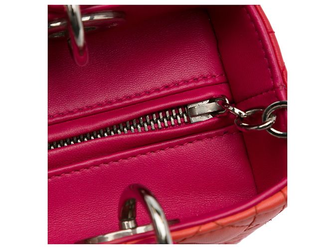 Lady Dior aus zweifarbigem orangefarbenem Lammleder, Größe Medium - Ansicht 9