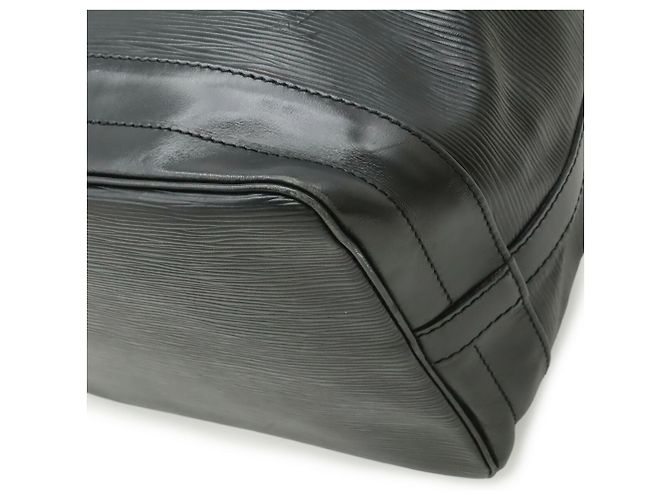 Borsa a Spalla Louis Vuitton Epi Noe Nero - vista 4